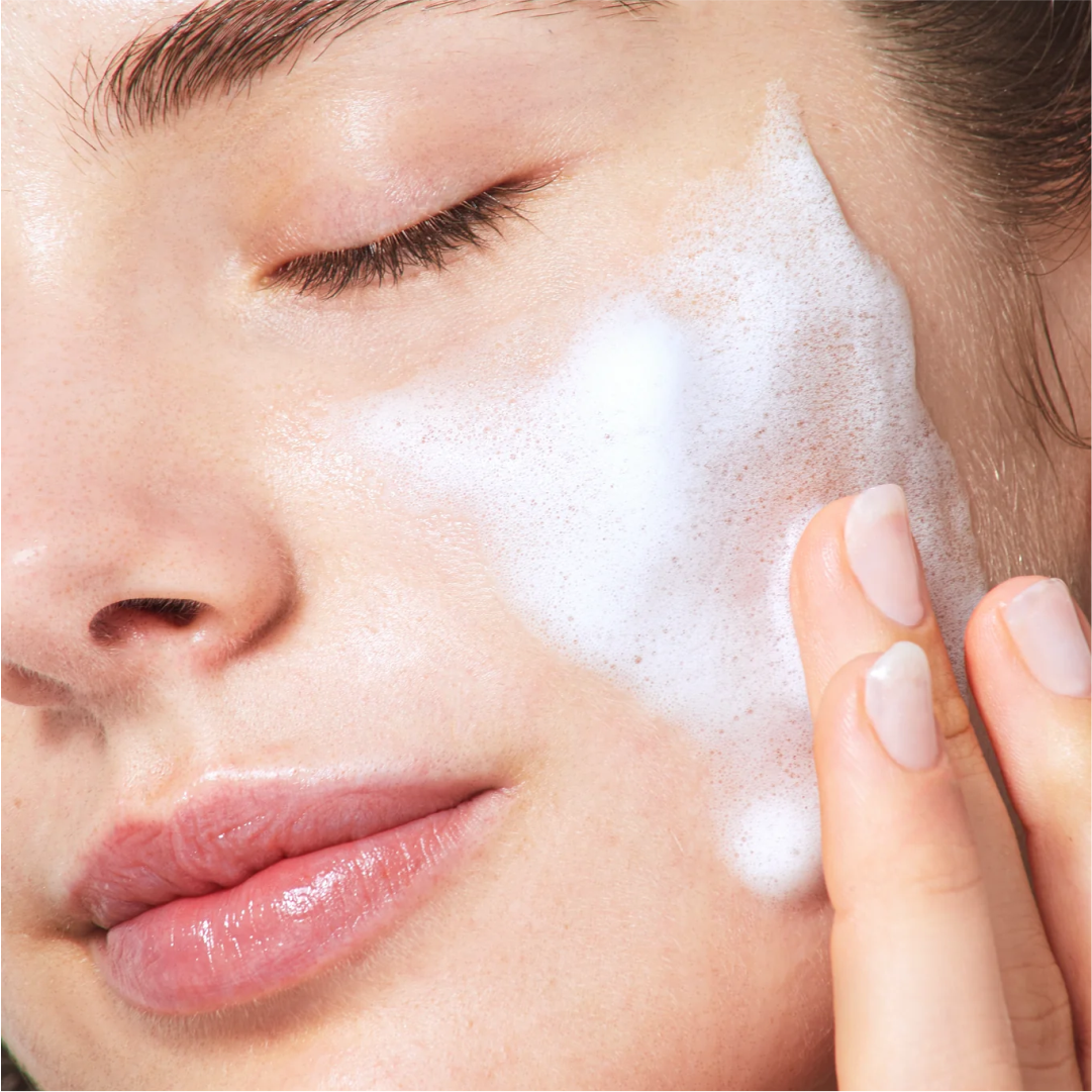 Tutto quello che devi sapere sulla detersione viso | Royal Beauty