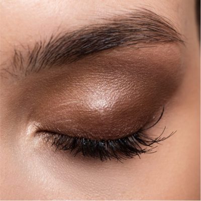 Colore ombretti? Ecco le migliori palette per occhi marroni | Royal Beauty