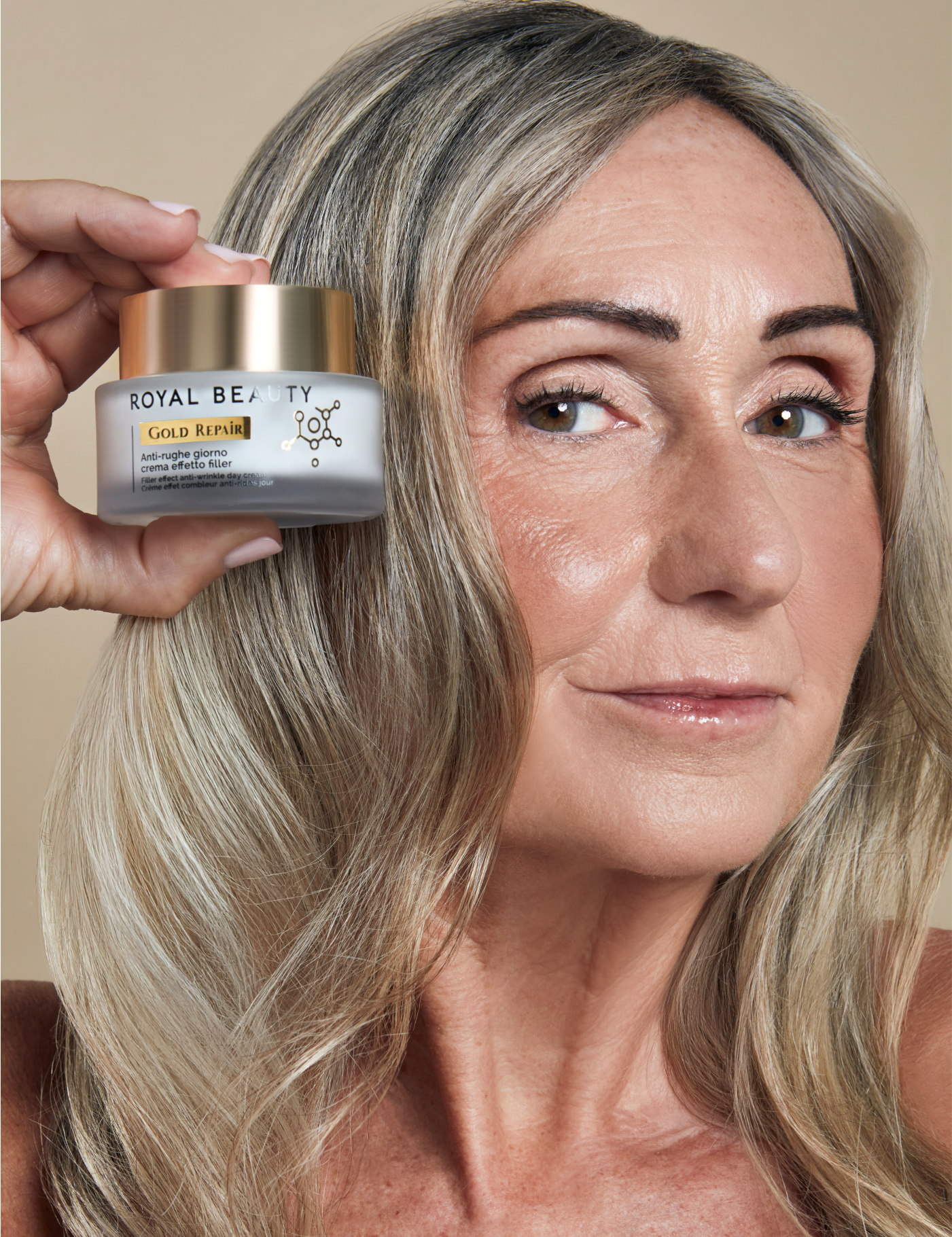 Gold Repair - Crema viso giorno effetto filler - Linea Anti-Age Gold | ROYAL BEAUTY