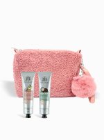 Pochette soft rosa con due creme mani - argan e karitè